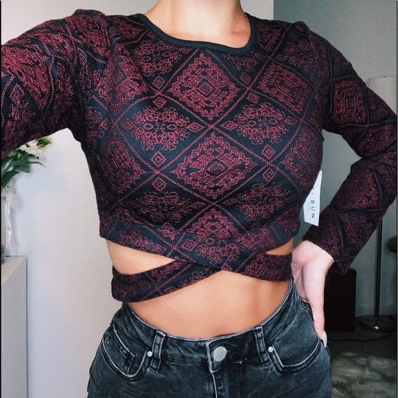 Kendall & Kylie Tops - Kendall and Kylie long sleeve